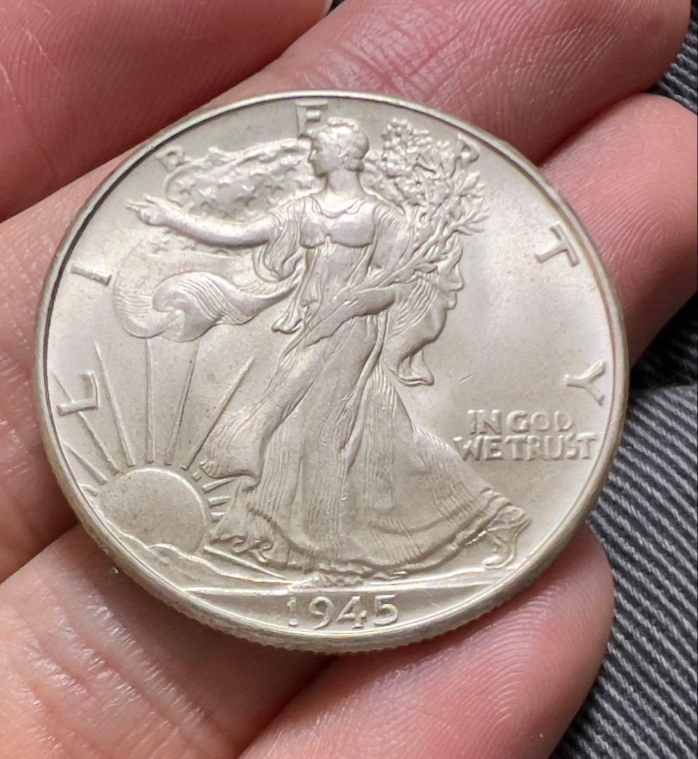 アメリカ　未使用　銀貨　1945年　光沢あり　本日銀価格462円/g