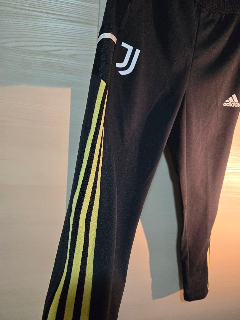 【極希少】22/23 ユヴェントス トレーニングパンツ adidas