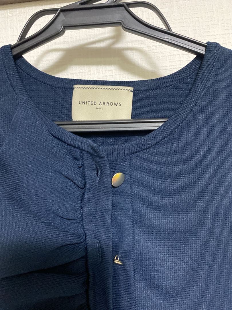 本日までの出品　UNITED ARROWS P フリル ニット　ベスト　ジレ