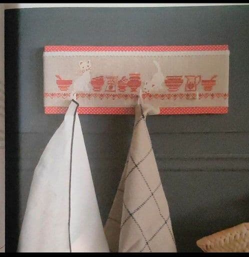 La cuisine en rouge et　クロスステッチ　図案集