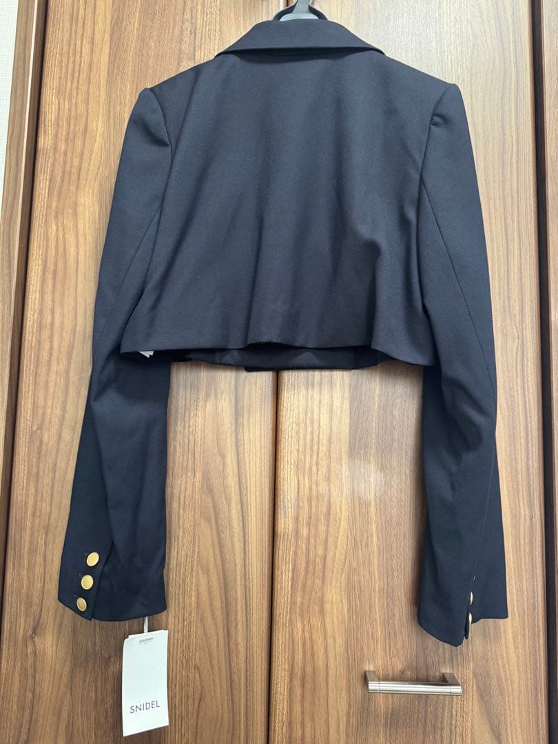〖 新品 〗タグ付きスナイデル ショートジャケット クロップド　ネイビー