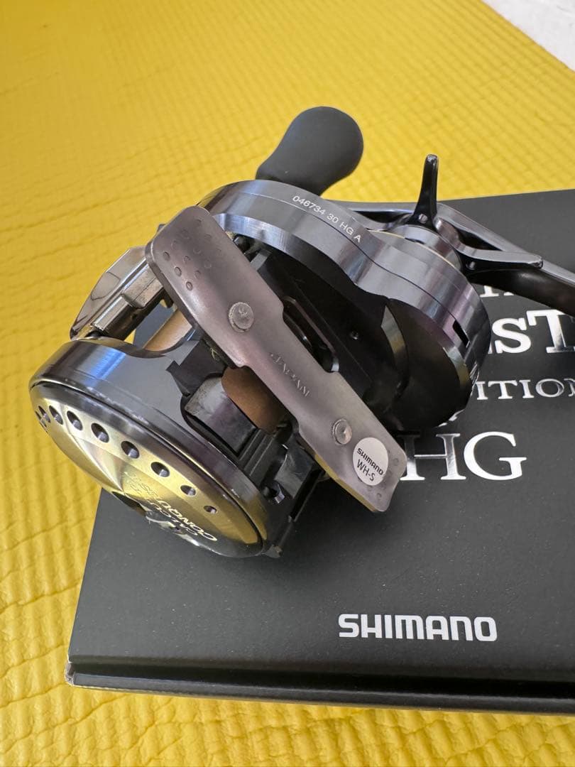 リール CALCUTTA CONQUEST SHALLOW EDITION 30HG