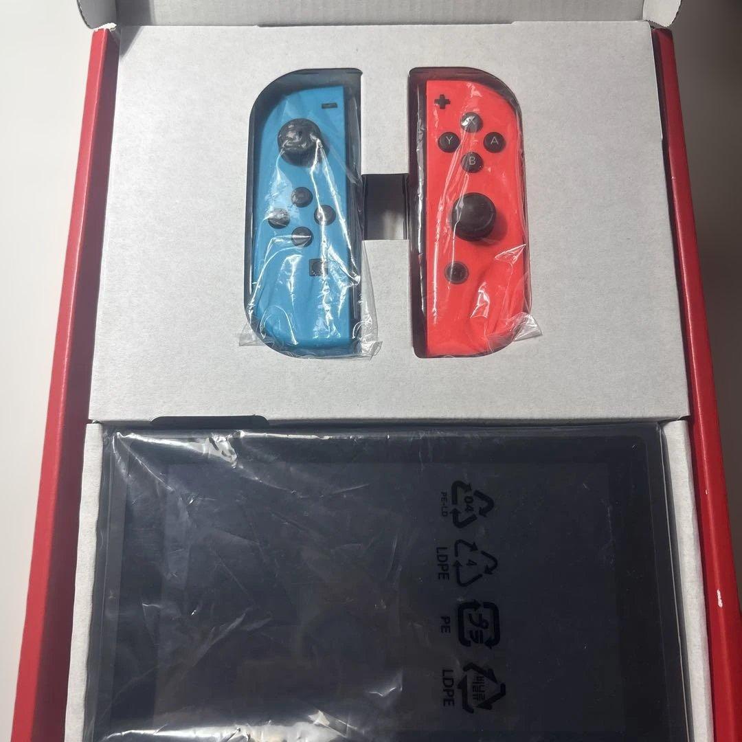 Nintendo Switch ネオンブルー・ネオンレッド