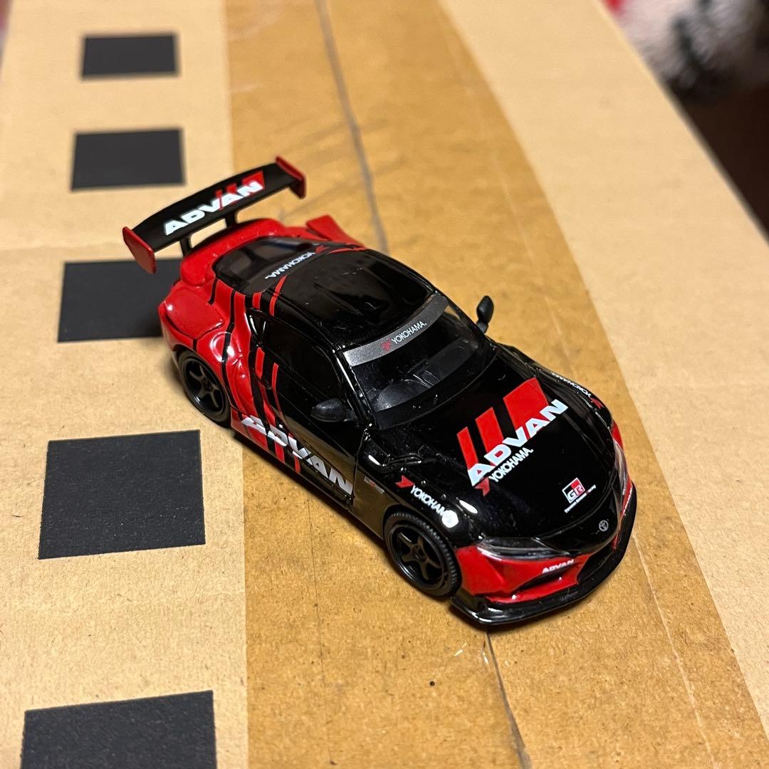 ミニカー MINI GT ADVAN SUPRA 1/64