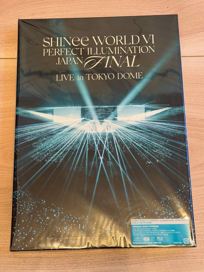 【新品】SHINee World VI Perfect Illumination
