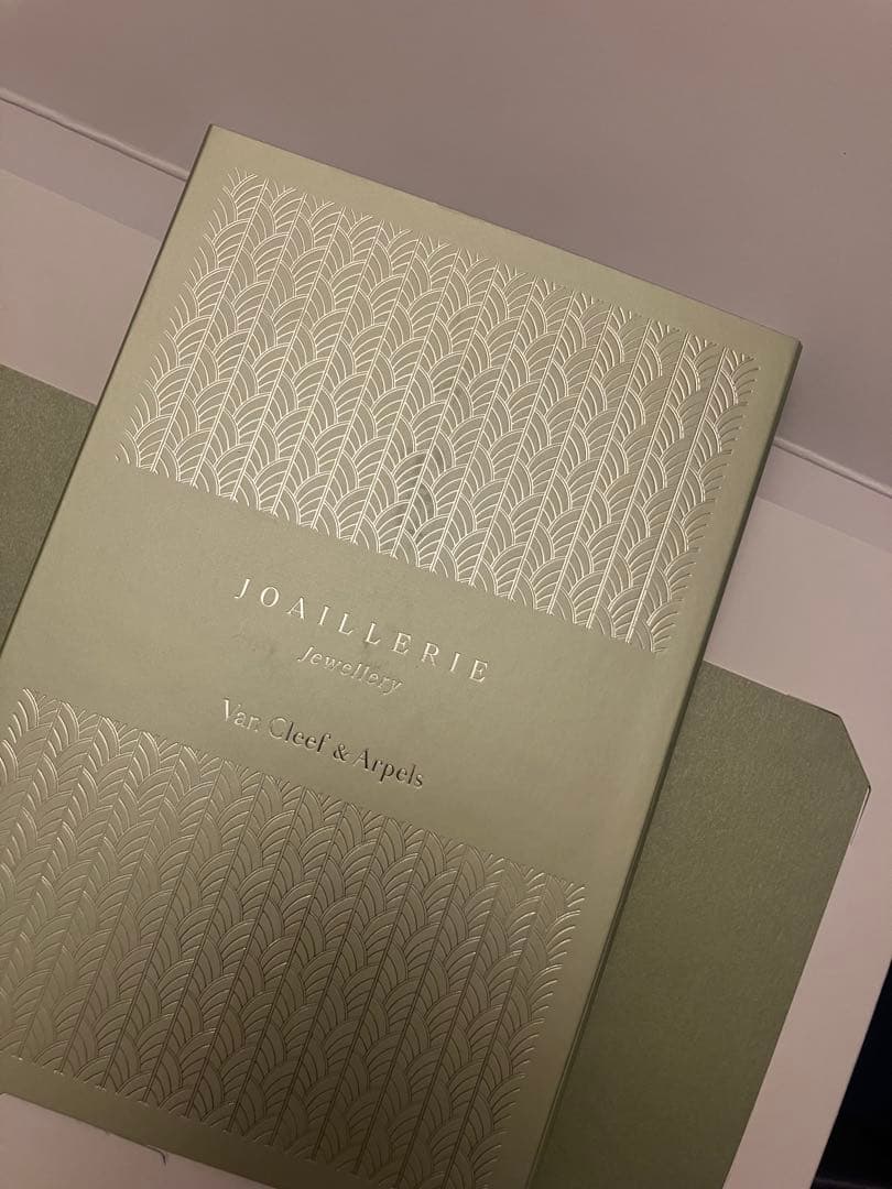 Van Cleef & Arpels ギフトボックス　セット　一式