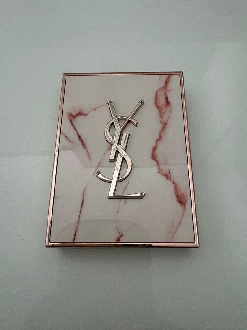 YSL イヴ・サンローラン　クチュールミニクラッチアイシャドウパレット 825