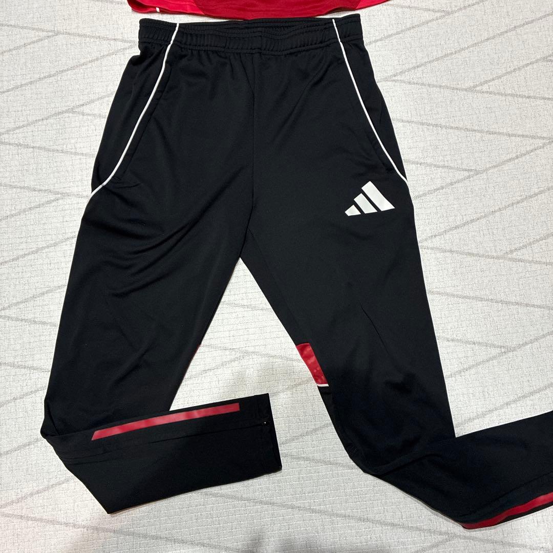 adidas ジャージ上下