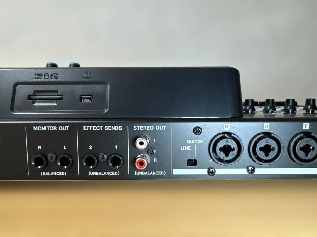 TASCAM　タスカム 32トラック マルチトラックレコーダー DP-32SD