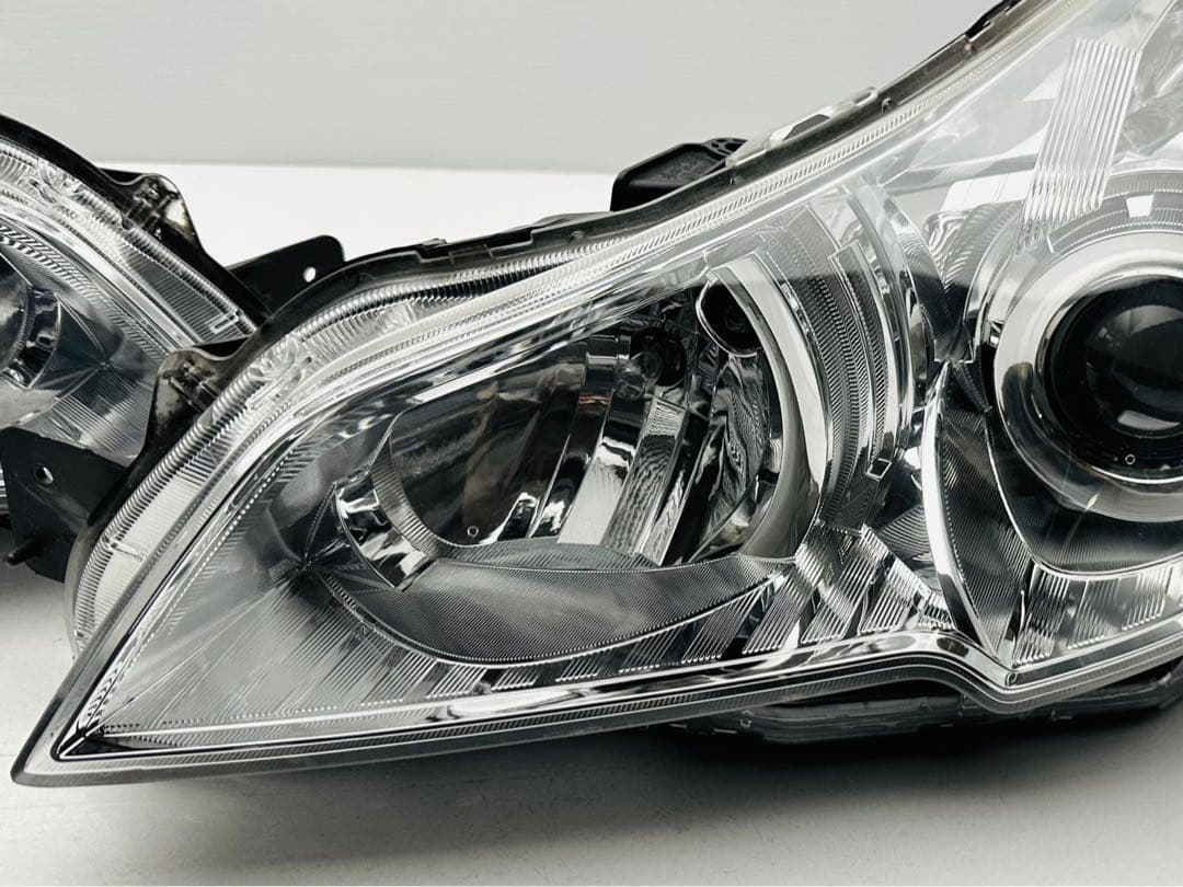 レガシィ HID ヘッドライト 左右 KOITO 100-20061 バーナー付