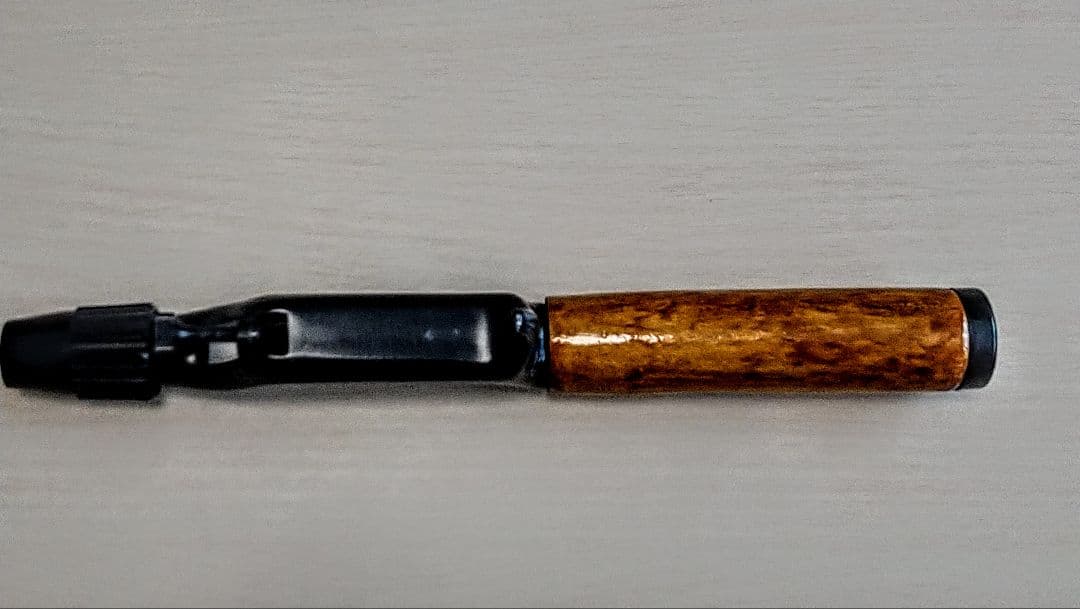 グラスアイグリップ　自作ウッド製