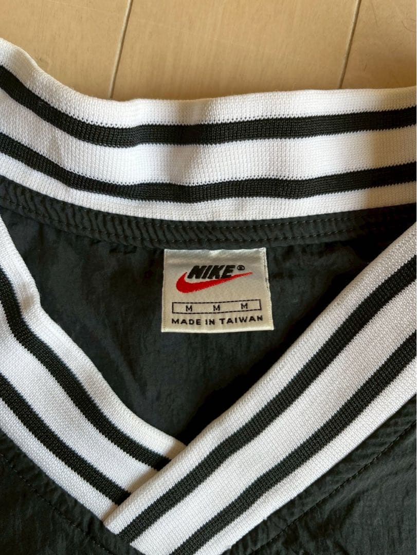 e*R様 278【90s-00s】NIKE プルオーバーナイロンジャケット　ブラ