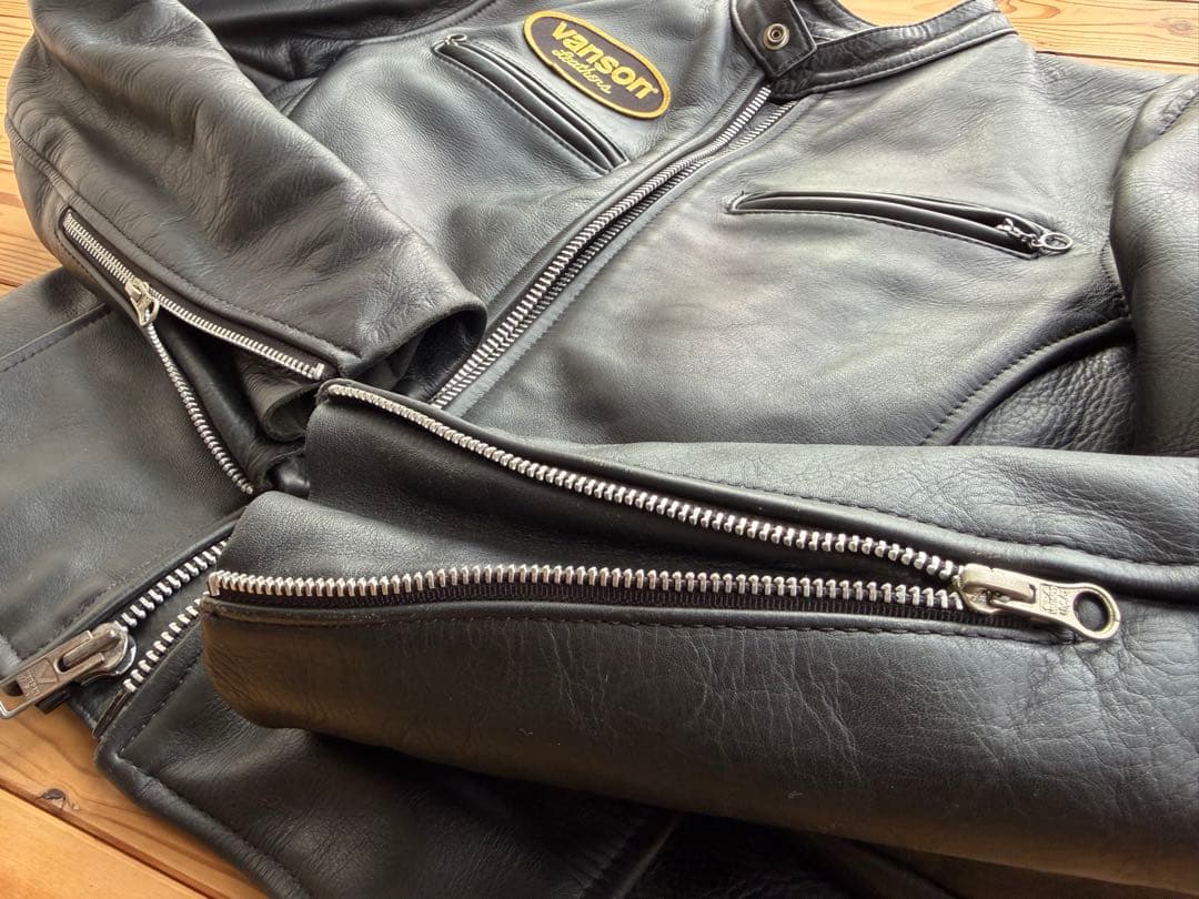 VANSON COMET シングルライダース