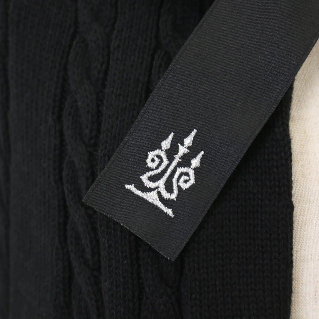 Moi-meme-Moitie燭台刺繍ニットケープ(黒×シルバー)