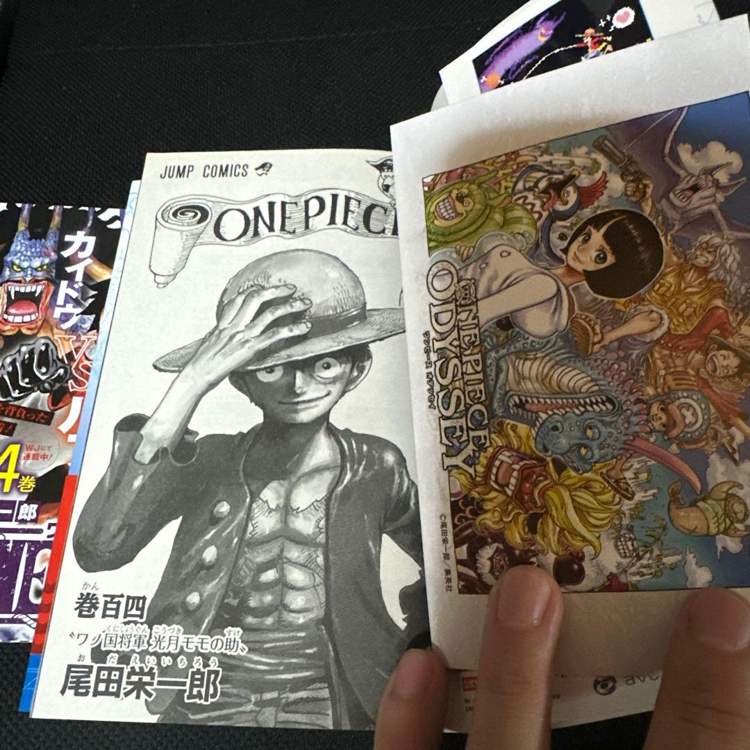 ワンピース　1巻、104巻初版