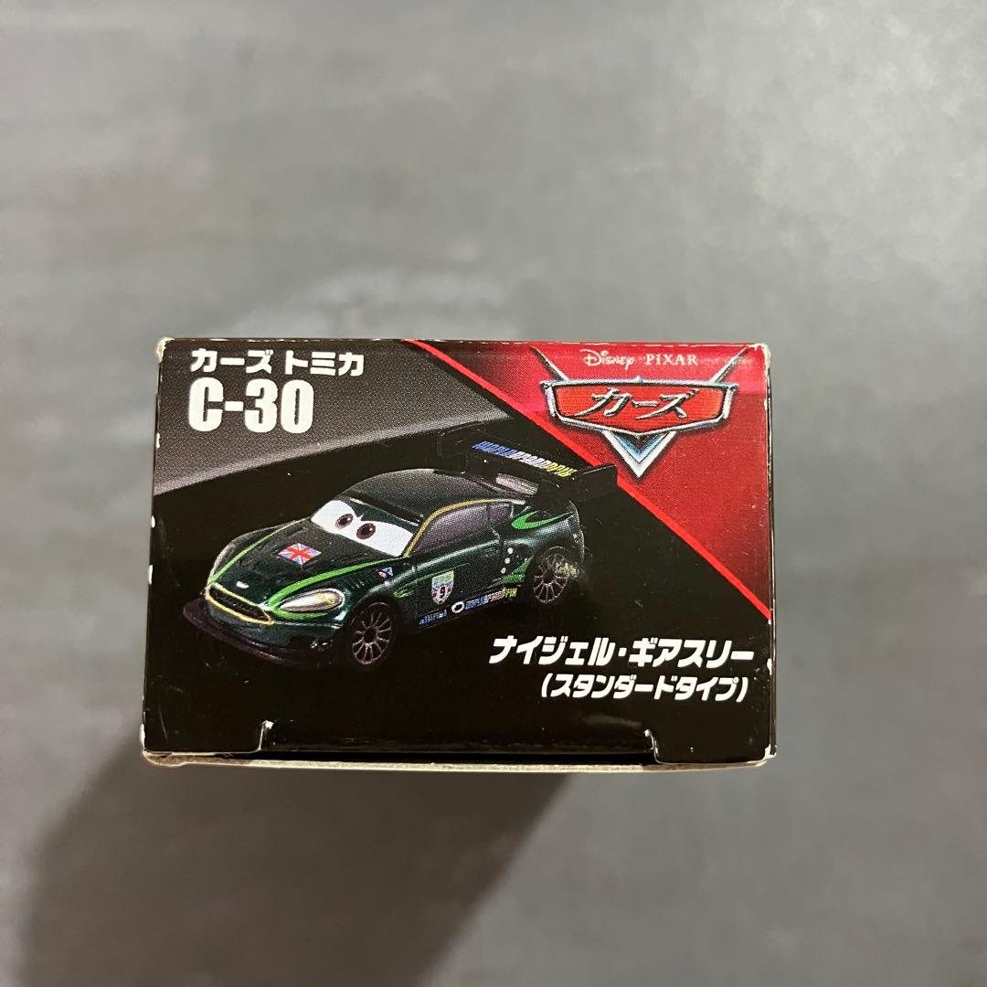 タカラトミー　カーズ　トミカＣー３０ナイジェル・ギアスリースタンダードタイプ