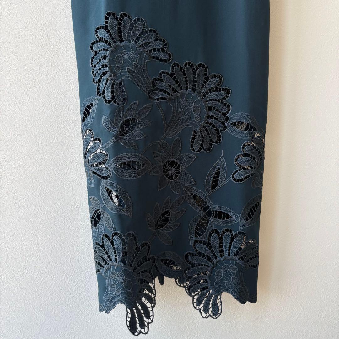 【未使用】MIESROHE／ミースロエ　フラワーＥＭＢＲＯＩＤＥＲＥＤドレス