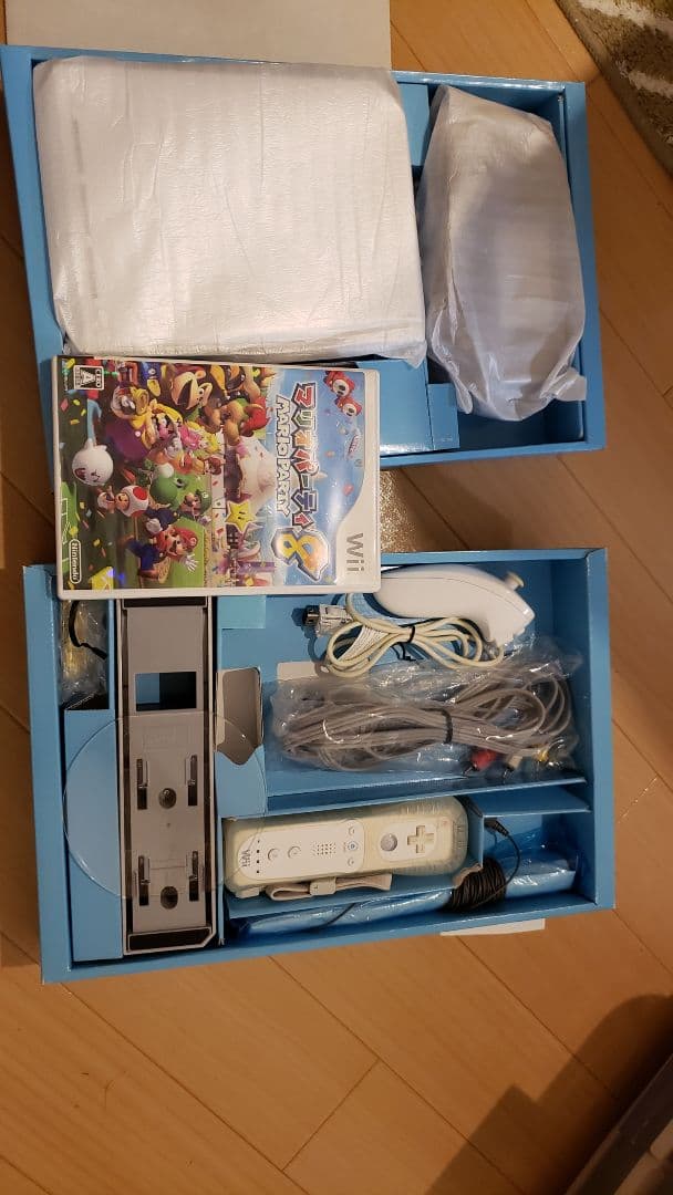 Nintendo  Wii  マリオパーティー8付き