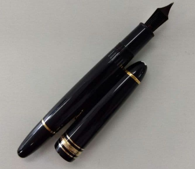 AQX35 モンブラン 万年筆 149 ペン先 18K 吸入式
