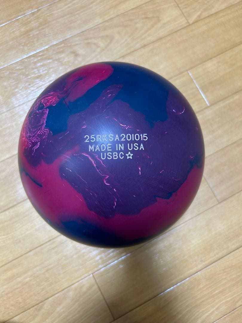 ロックスター　ROCKSTAR　ボウリングボール 15ポンド　新品　ロトグリップ