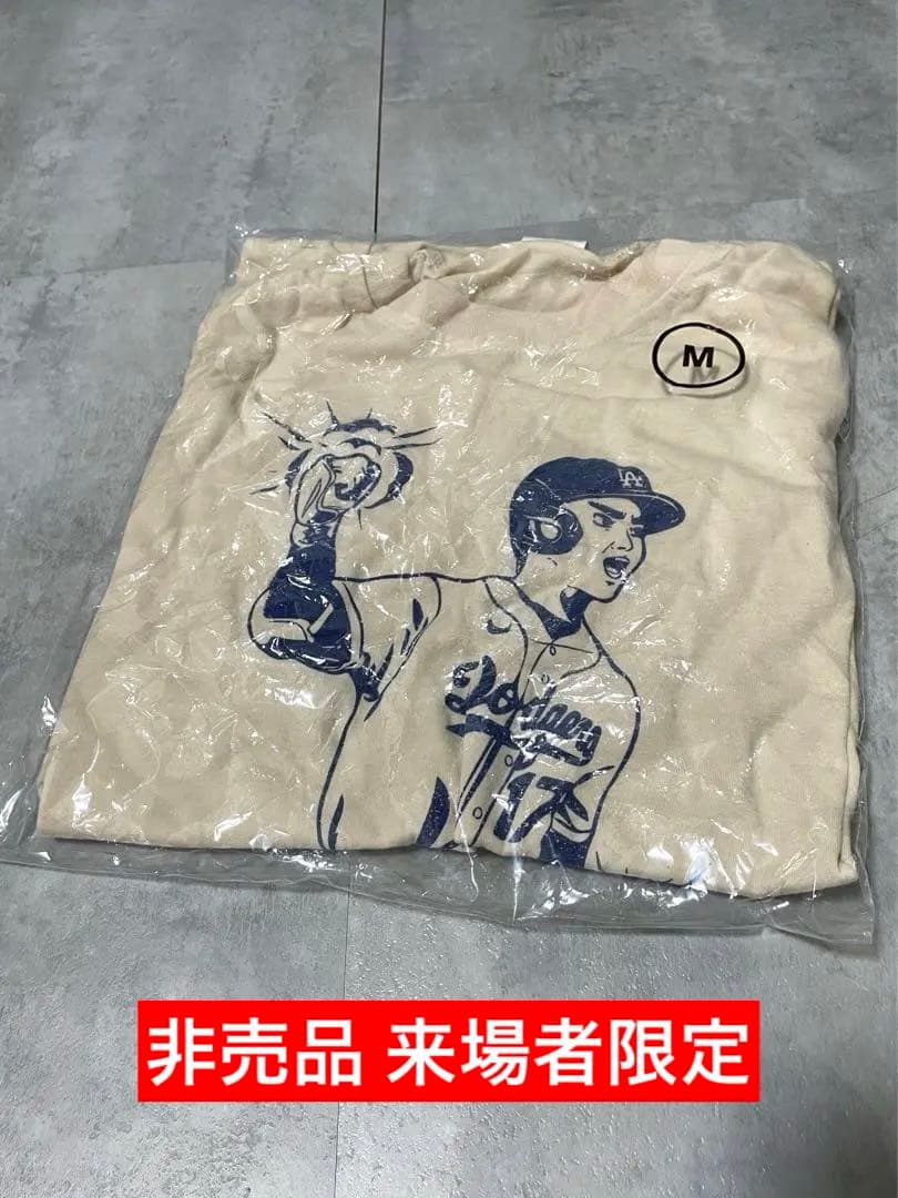 【新品未使用】ドジャース大谷翔平　来場者限定Tシャツ