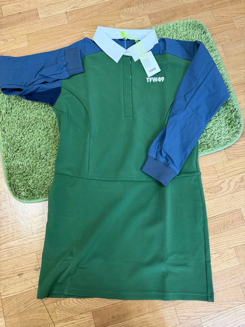 ニ*ん様 新品正規品【TFW49/size L】ワンピース　長袖ポロシャツカット