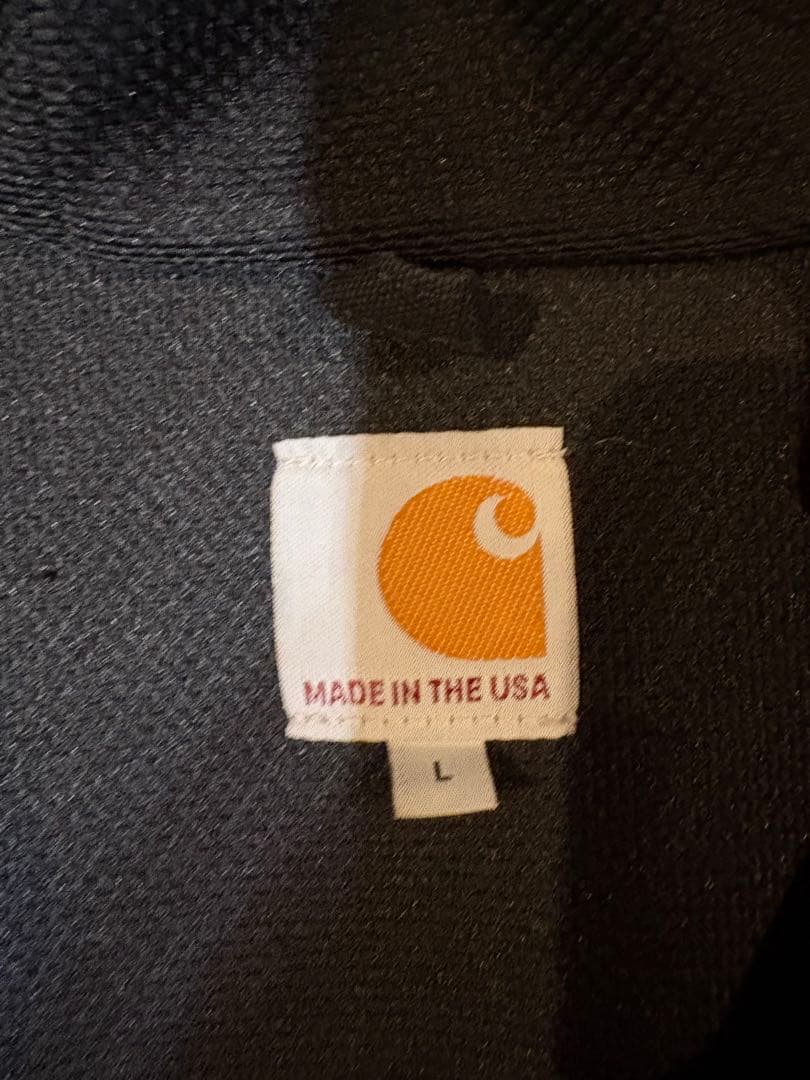 Carhartt ブラック アクティブジャケット