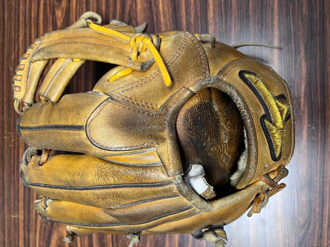 超激レア ミズノプロ硬式内野手用グラブ