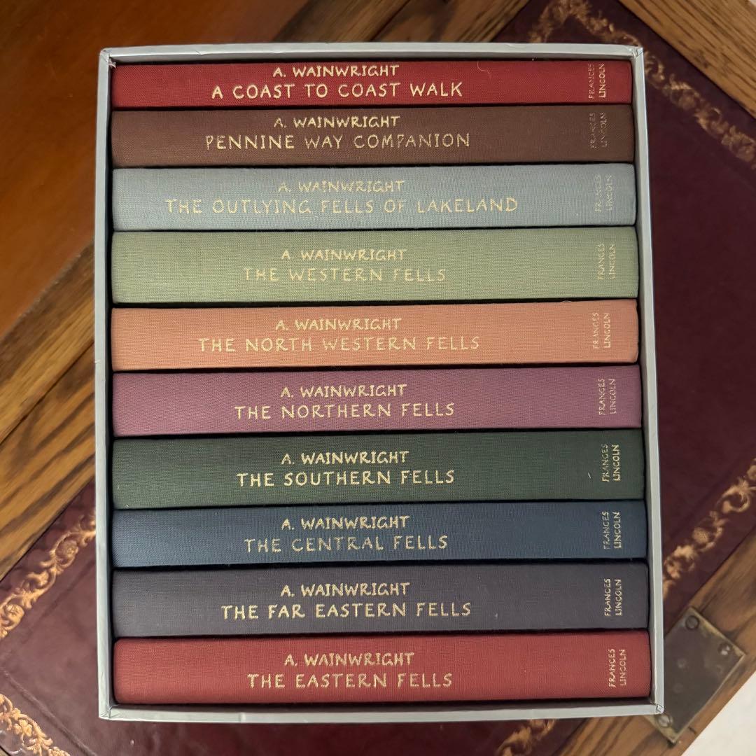 洋書 THE COMPLETE PICTORIAL GUIDES Wainwright
