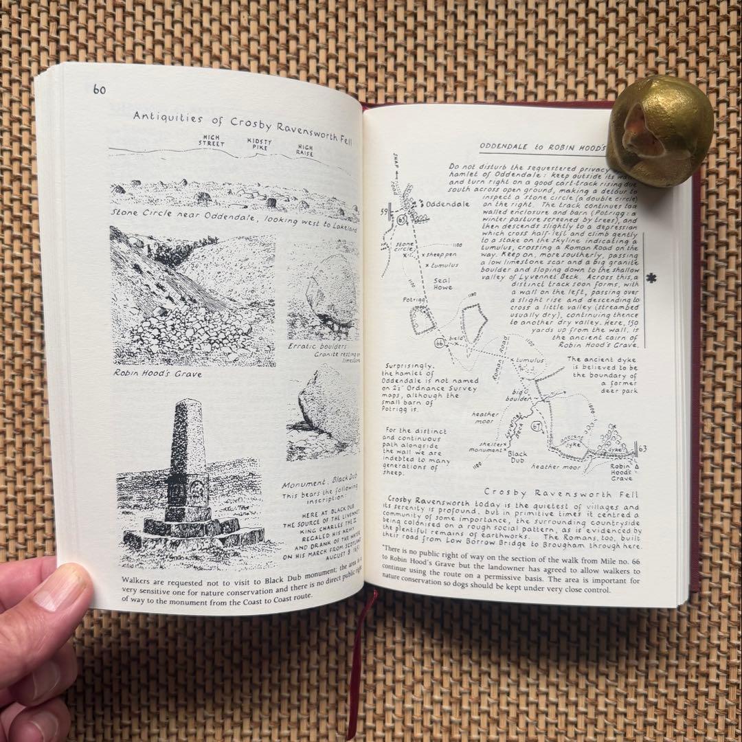 洋書 THE COMPLETE PICTORIAL GUIDES Wainwright