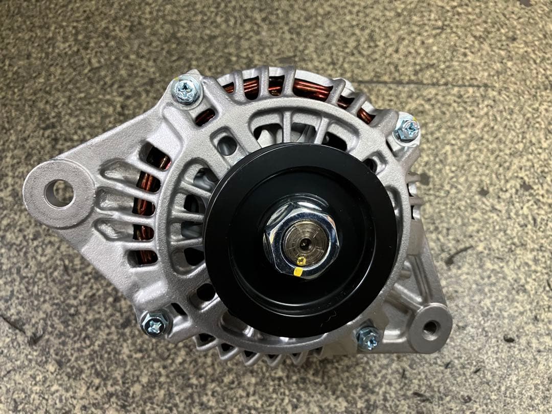 RB25 日産純正　リビルト　オルタネーターR33R34C34C35等80A