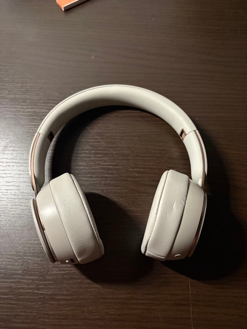 Beats Solo pro グレー