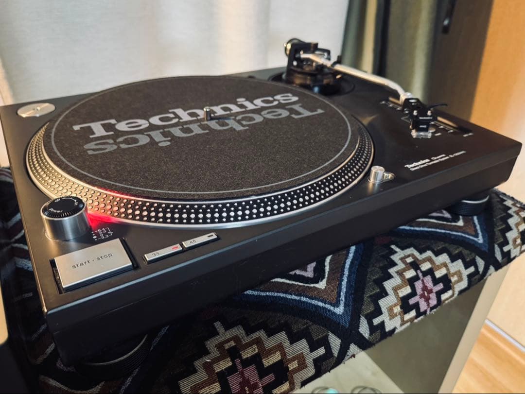Technics SL-1200MK5 ターンテーブル