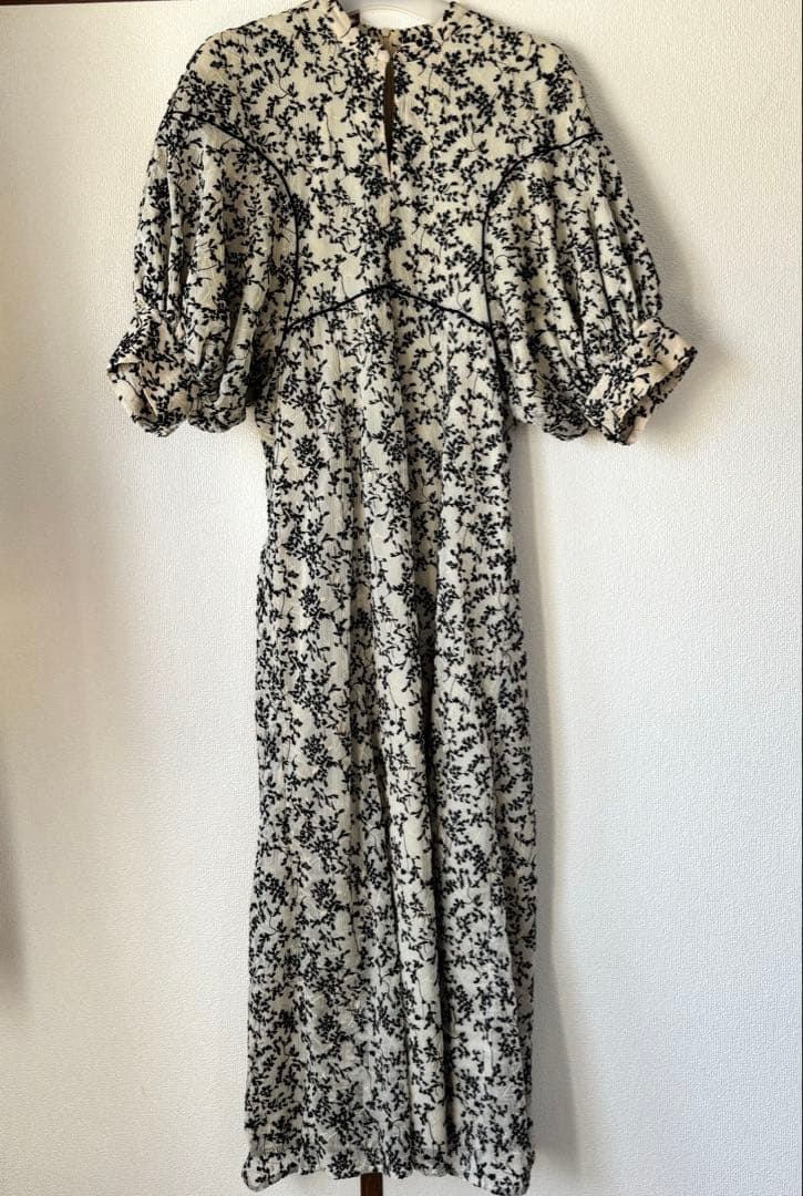 ワンピース CLANE FLORET EMBROIDERY ARM ONE PIECE