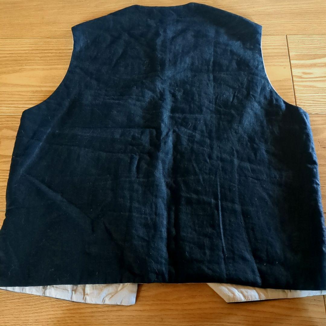 専用です。美品　Towavase キルティングベスト　ビジュー刺繍