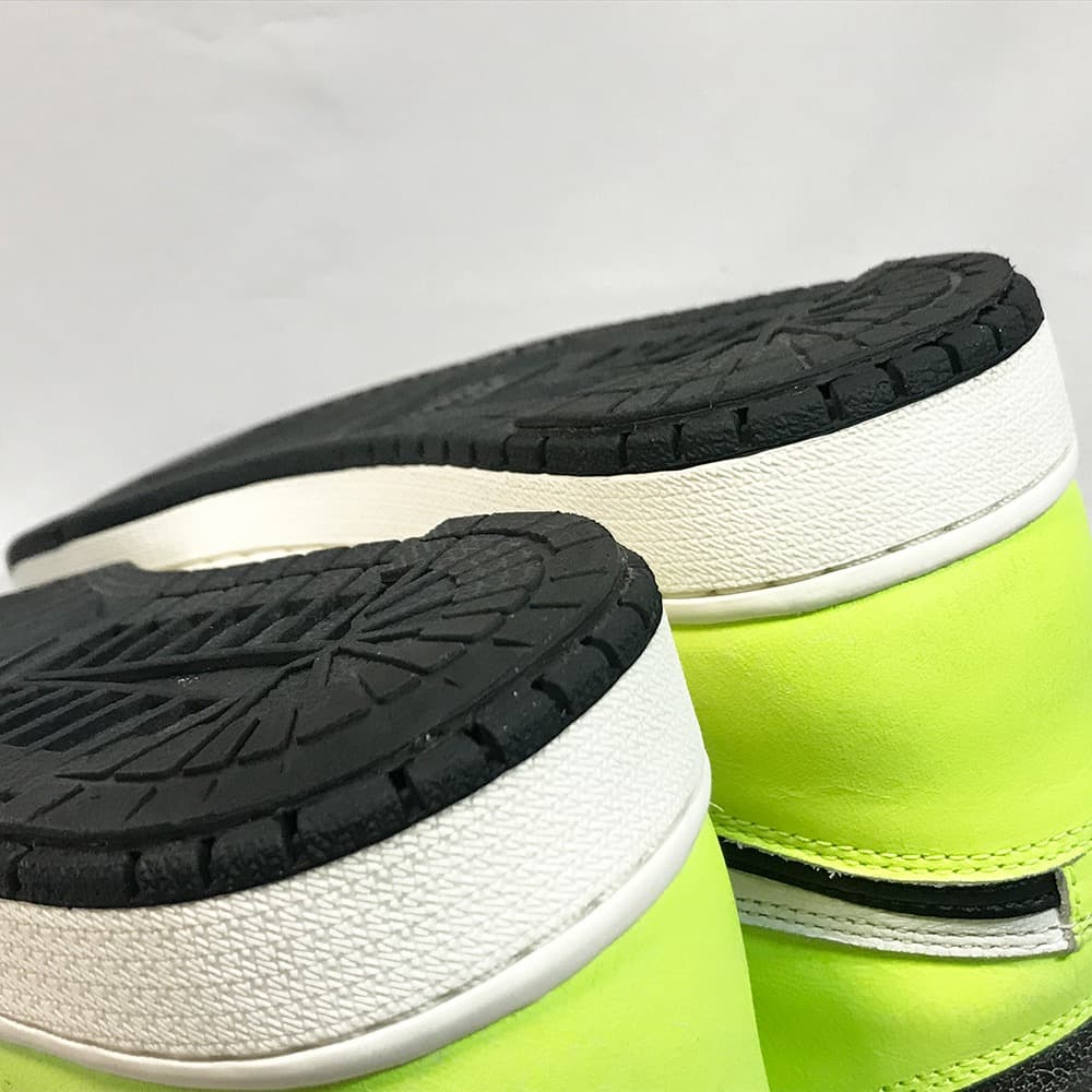【最終値下げ】ナイキエアジョーダン1 NIKE AIR JORDAN 1