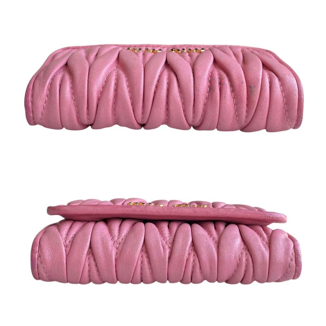 MIU MIU ミュウミュウ マテラッセ キーケース ピンク ゴールドロゴ
