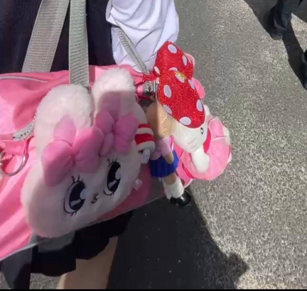 ロコネイルスクバ
