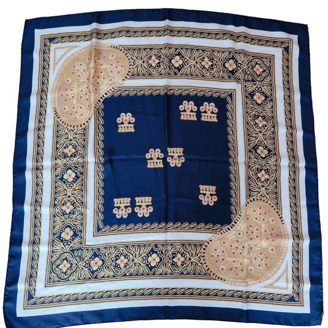 LOEWE　ロエベ　シルク　スカーフ silk　scarf　Luxury