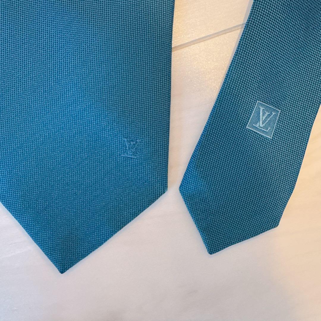 LOUIS VUITTON ルイヴィトン ネクタイ 無地 ブルー