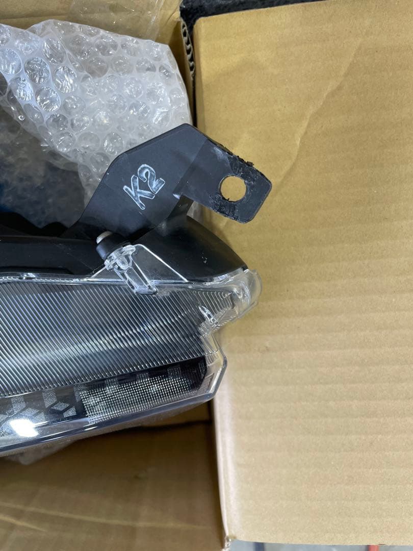 ヤリス　ヘッドランプ　ASSY 81110-K0030