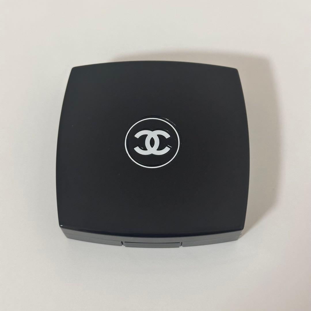美品★CHANEL LES4OMBRES レキャトルオンブル アイシャドウ352