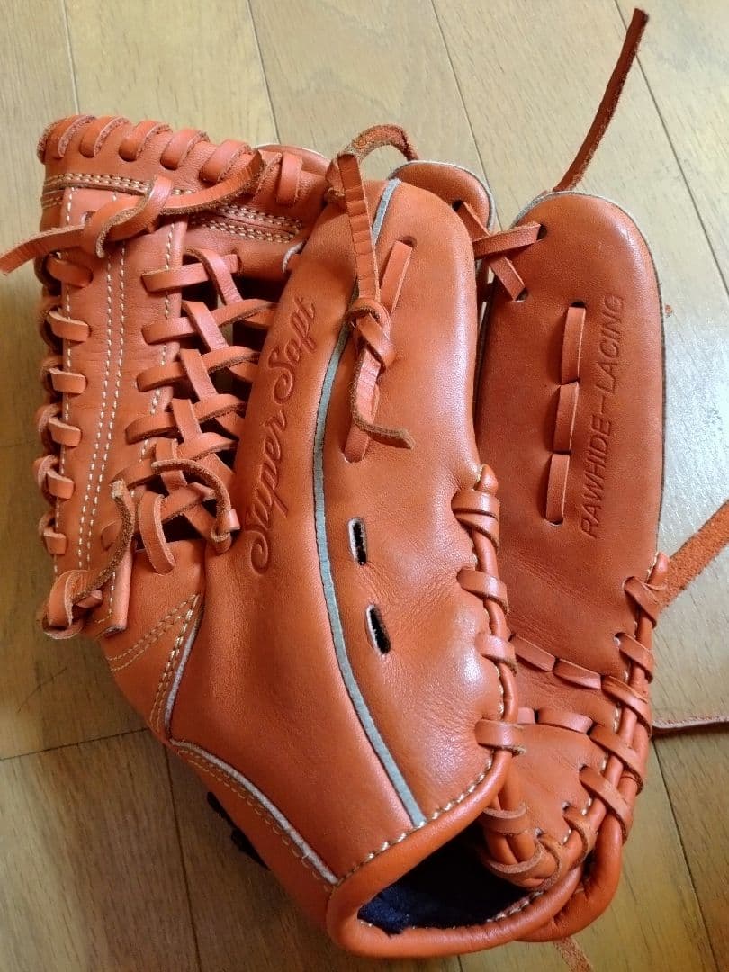 SSK　少年野球用グローブ　ボール２個