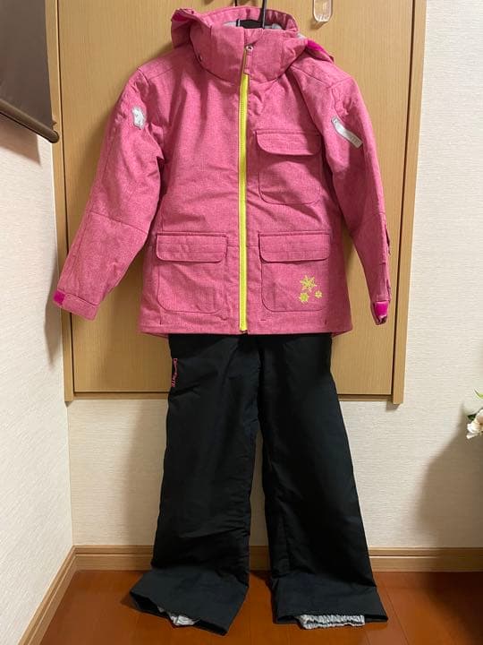DESCENTE デサント　スキーウェア　140cm （135〜145cm）