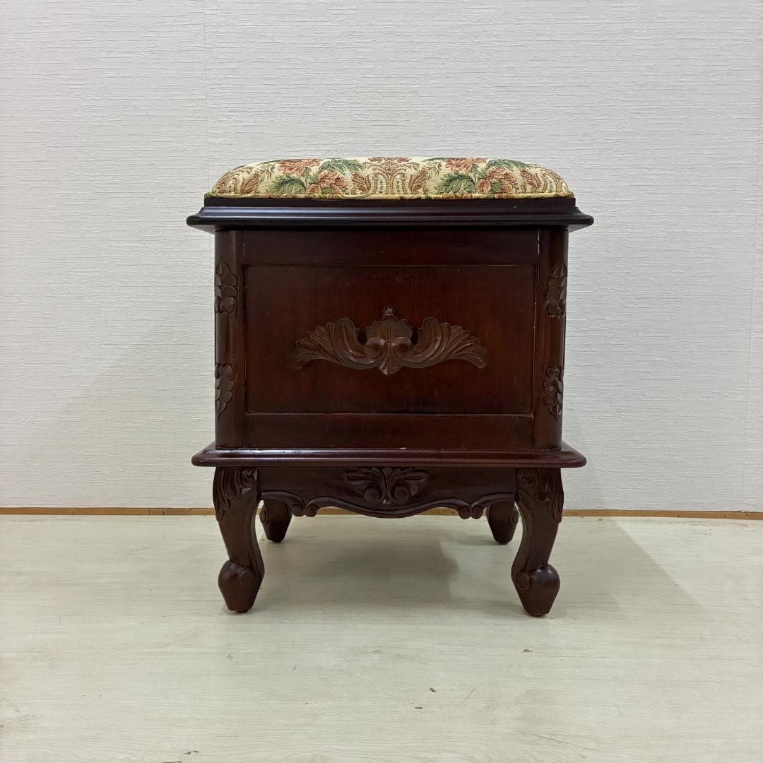 展示品　収納付き　猫脚　スツール　椅子