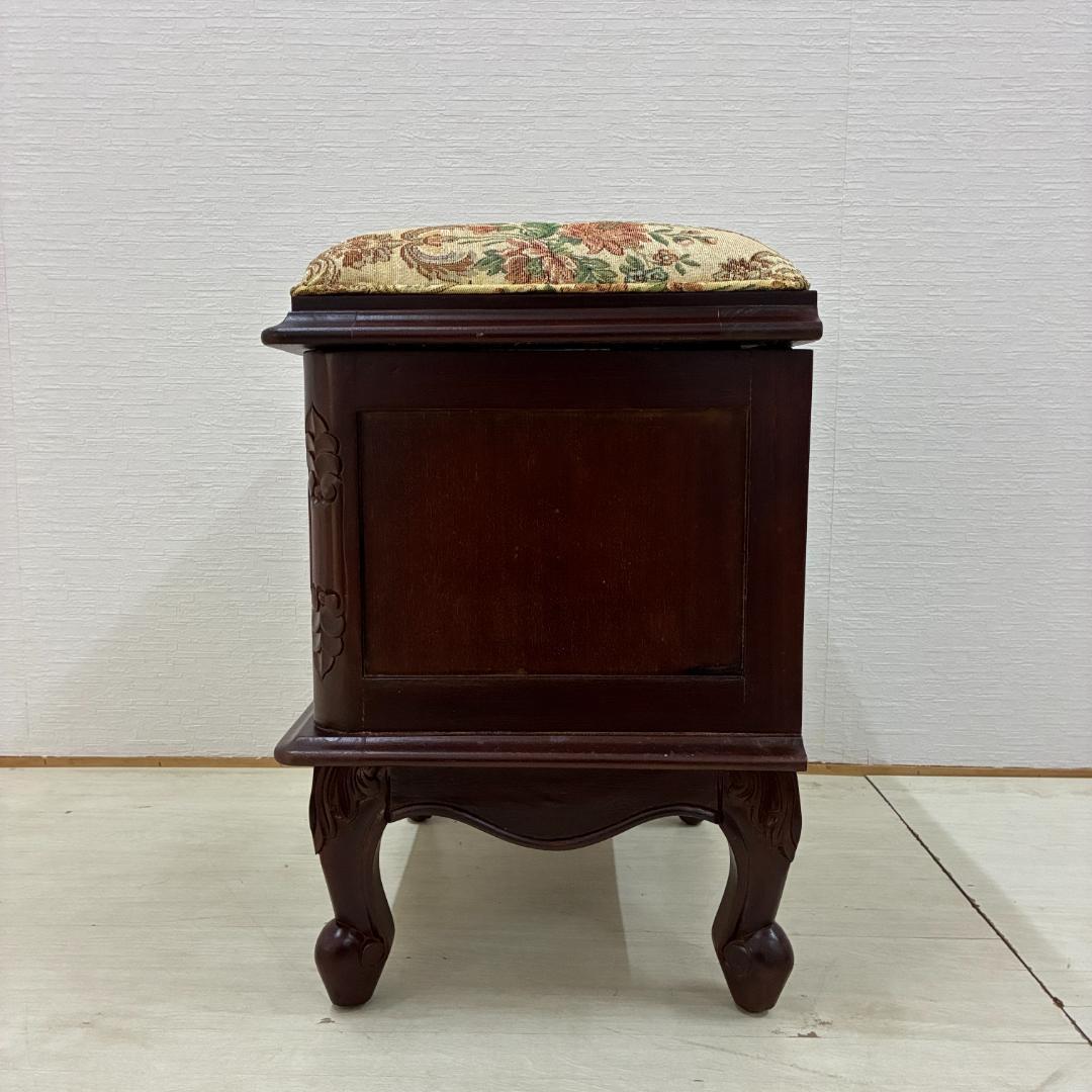 展示品　収納付き　猫脚　スツール　椅子