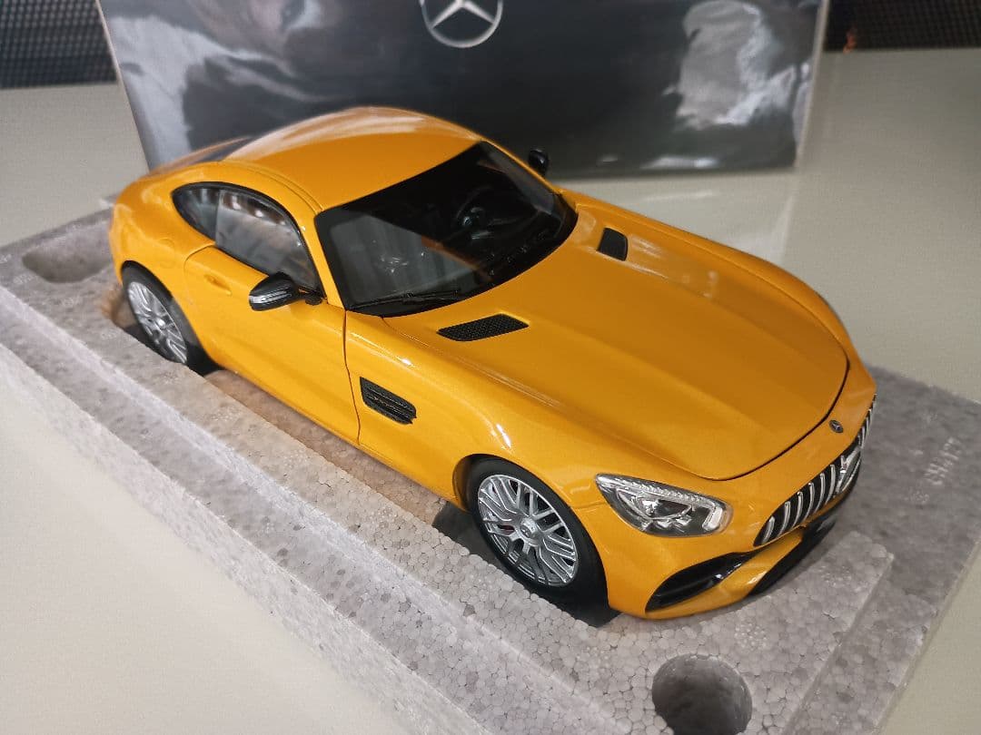 メルセデス特注 メルセデス ベンツ Mercedes AMG GT S 1/18
