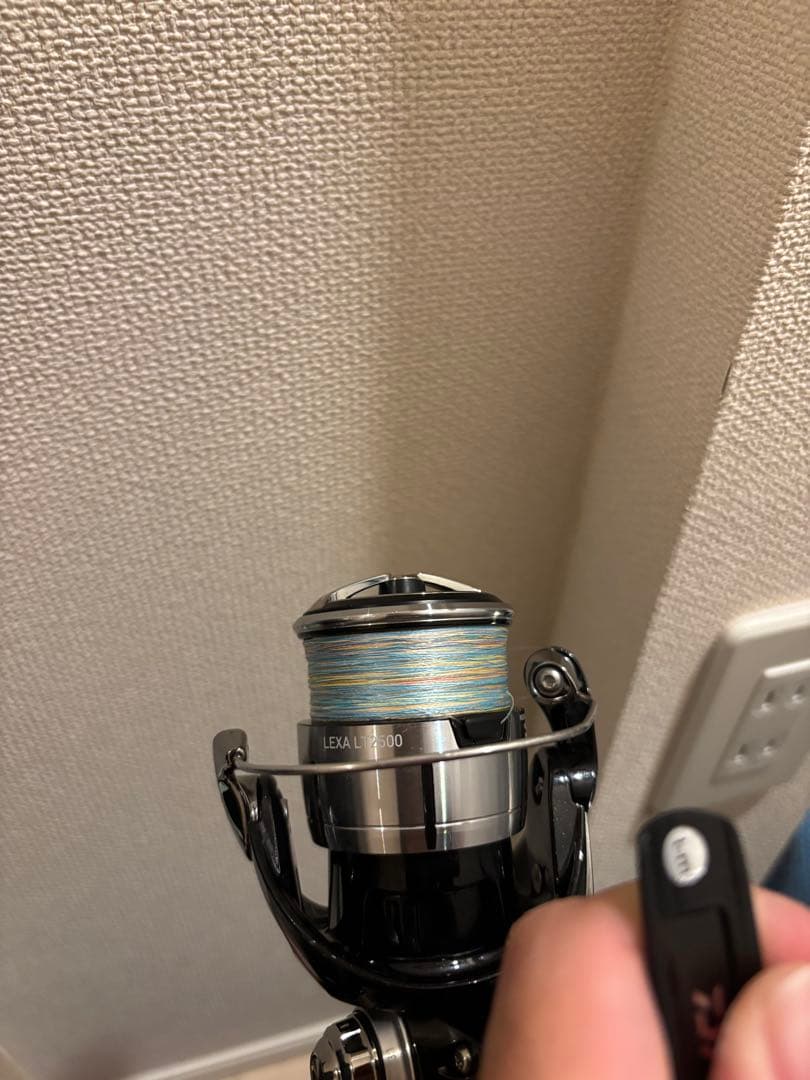 リール LEXA LT2500