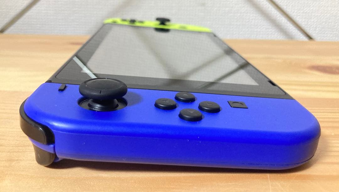 ☆大人気 Nintendo SWITCH 2018年製 HAC-001 本体のみ