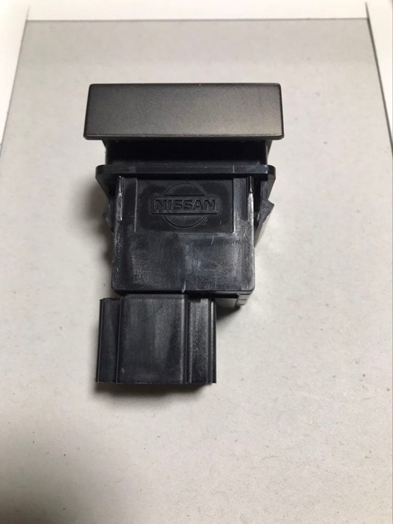 早い者勝ち!R31スカイライン　DEFスイッチ中古